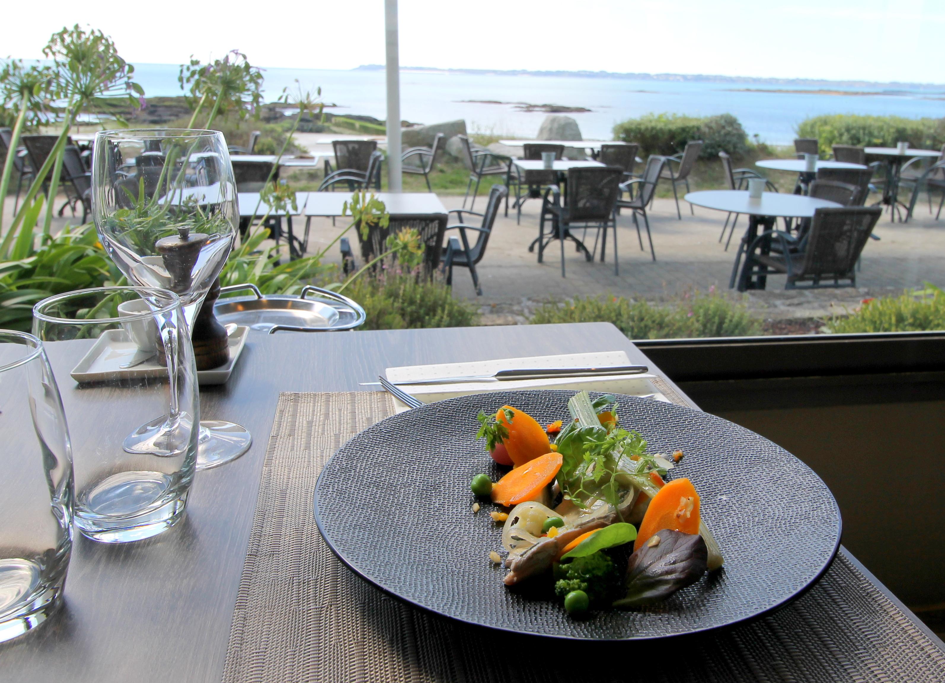 Logis Hotel & Restaurant Les Mouettes - Larmor Plage, Proche De Lorient Exteriör bild