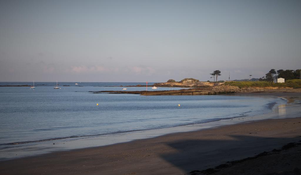 Logis Hotel & Restaurant Les Mouettes - Larmor Plage, Proche De Lorient Exteriör bild